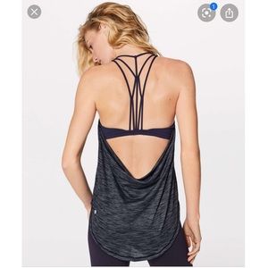 Lululemon Raising the Barre Tank - Size 6